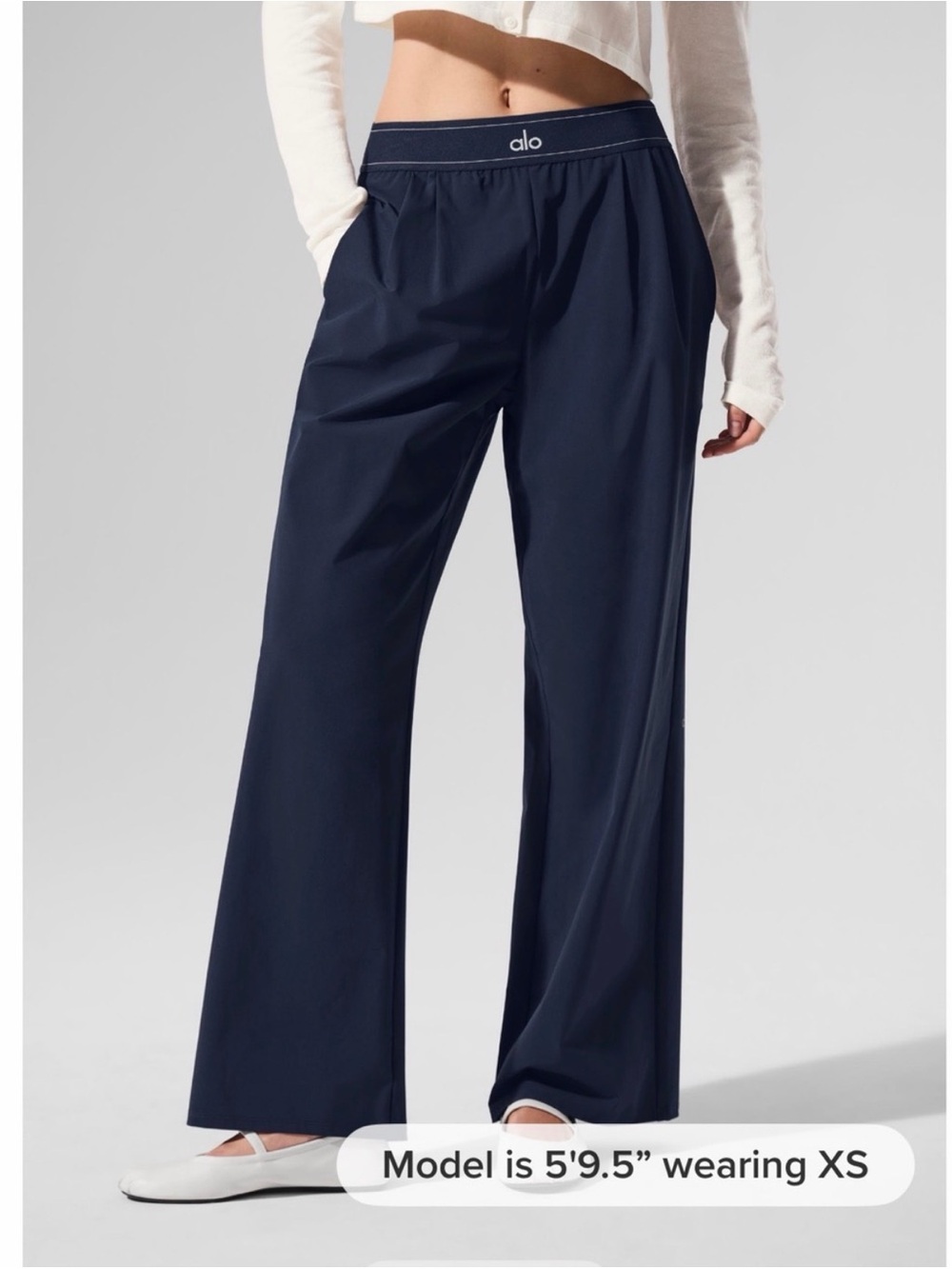 Alo Women's Navy Wide-Leg Trouser Pants. XXS. NWT